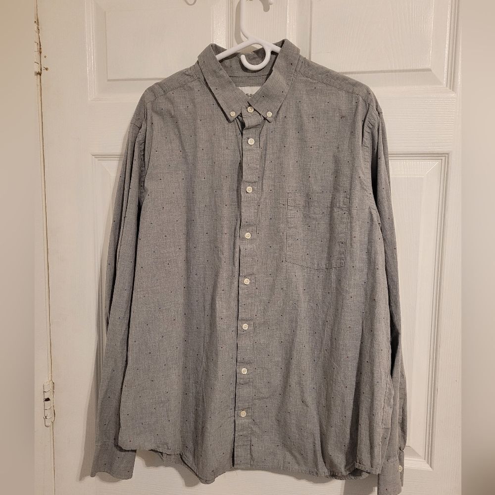 Goodfellow & CO‎ red and blue dotted men's long sleeve button up shirt